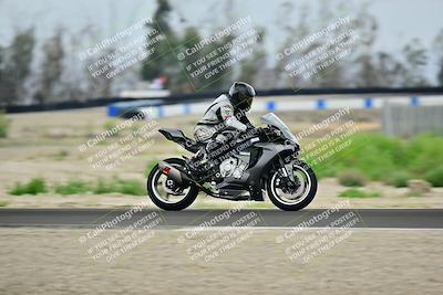 media/Apr-18-2025-TrackDaz (Fri) [[45f5874c44]]/C Group/Session 1 (Turn 7)/